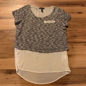 Style co- high low blouse-size m- cream and black